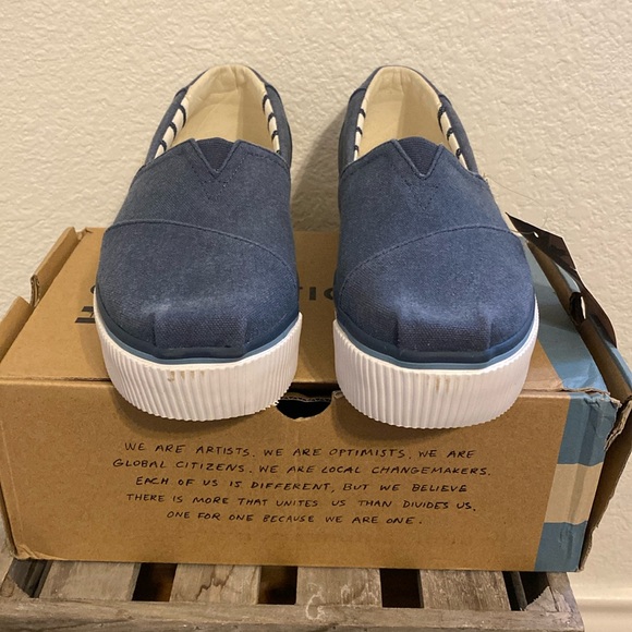 TOMS Alpargata Boardwalk - Picture 1 of 5